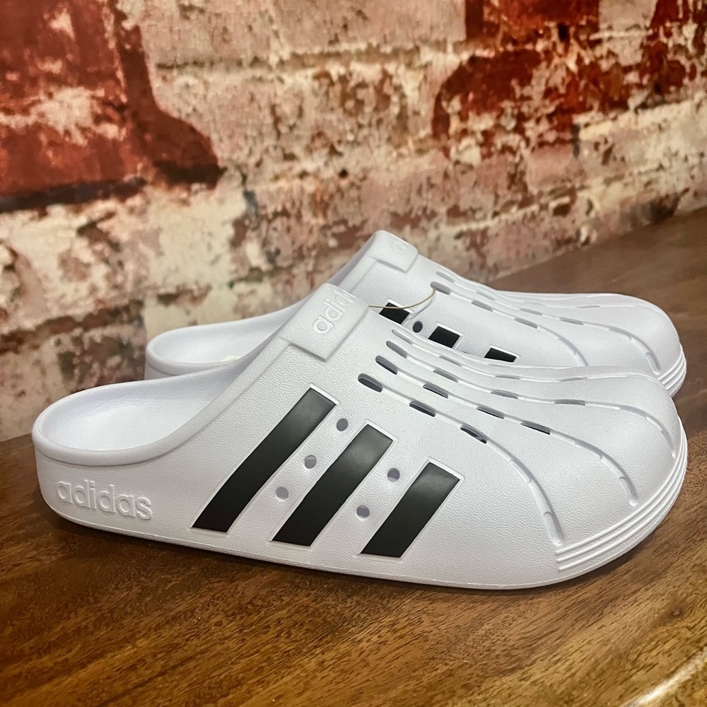 BRAND NEW ADIDAS ADILETTE CLOGS - Picture 1 of 5